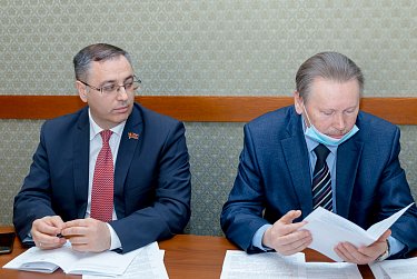 Проект областного бюджета и годовой отчет о его исполнении будут выносить на общественные обсуждения